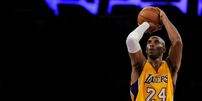 Kobe Bryant Bantah Akan Pensiun thumbnail