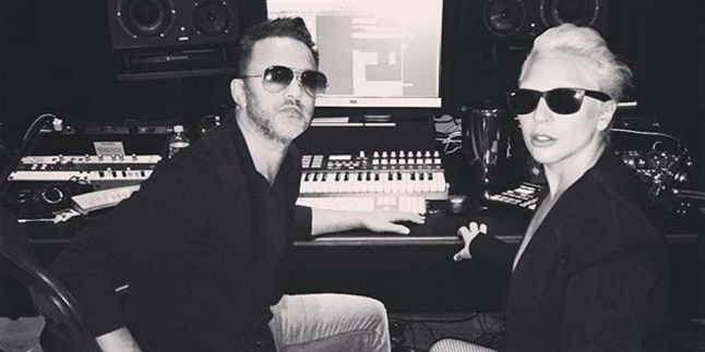 Lady Gaga Lagi Sibuk Garap Album Baru Lho!