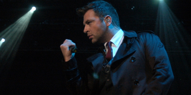 Mark Westlife Ganti Profesi Jadi Penjual Kue?