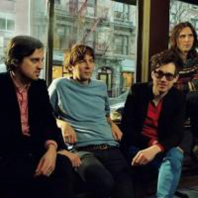Phoenix Buka Jendela Konser 2014 di Tanah Air