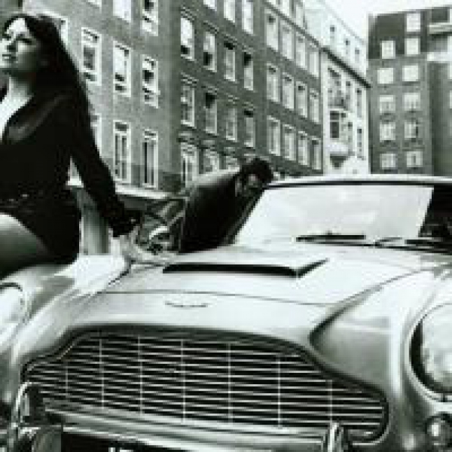Aston Martin DB5: Si Antik Sahabat James Bond thumbnail