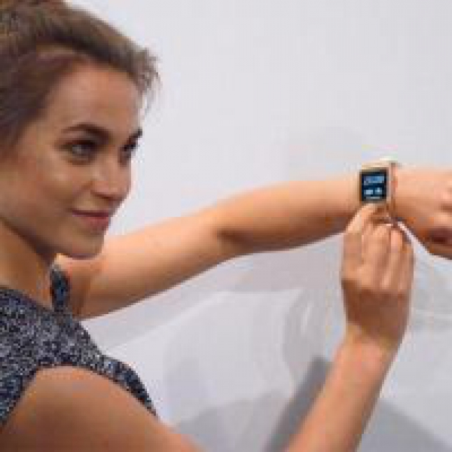 Analis Prediksi Penjualan Smartwatch akan Meningkat 500% di 2014 thumbnail