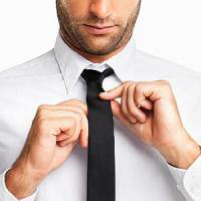 Gaya Berpakaian Favorit Saat Bekerja