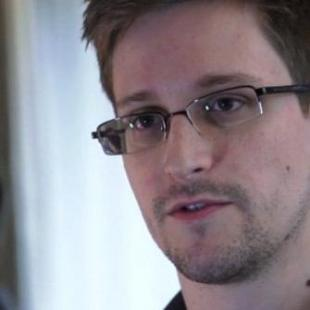Snowden Ingin Dapat Suaka Di Brasil thumbnail