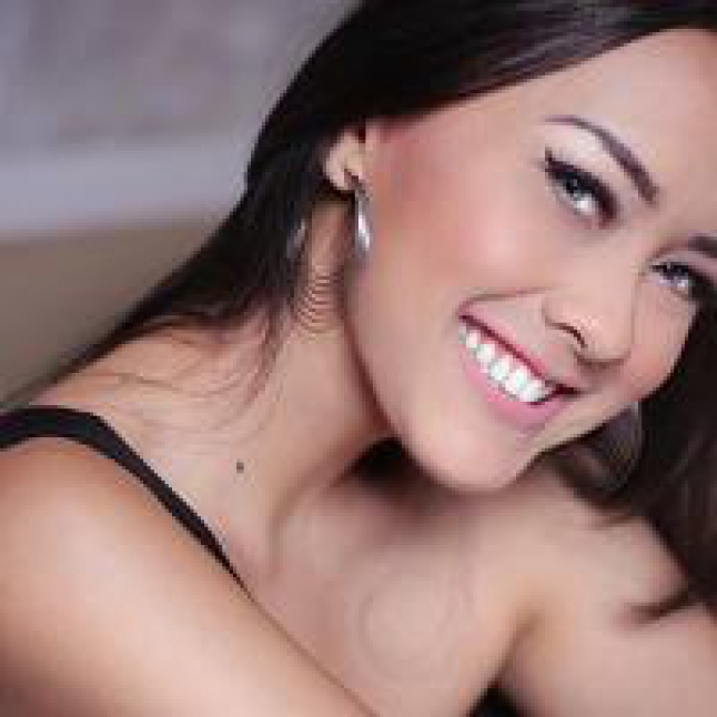 Girls Gallery: Zabilla Soeprapto, Wanita Muda yang Serba Bisa