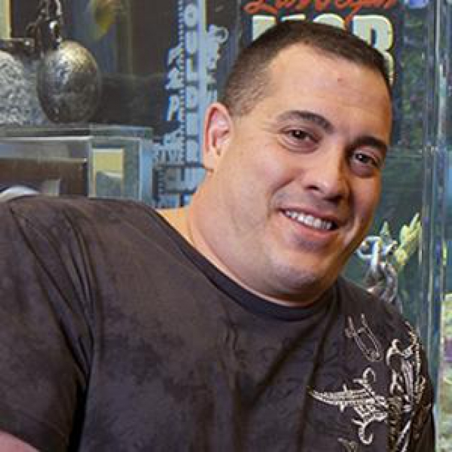 Interview with Master of Aquarium, Wayde King LAzone.id
