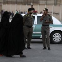Potongan Tubuh Manusia Jatuh Dari Langit Jeddah