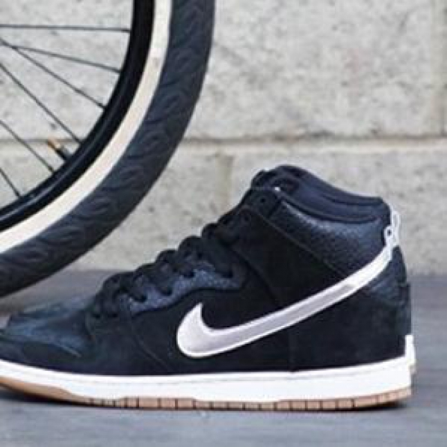 Nigel Sylvester x Nike SB Dunk High S.O.M.P. Preview