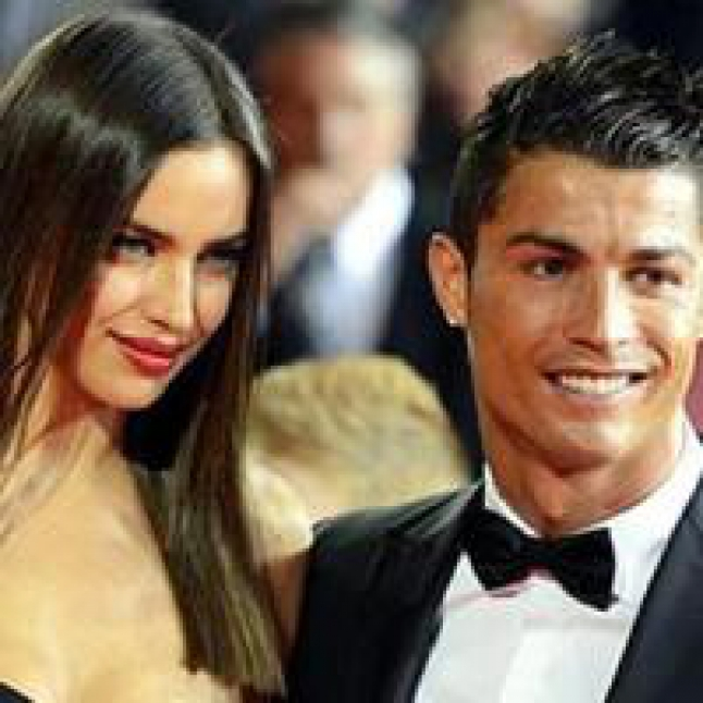 Wow! 7 Cewek Pendamping Pemain Sepakbola Paling Seksi