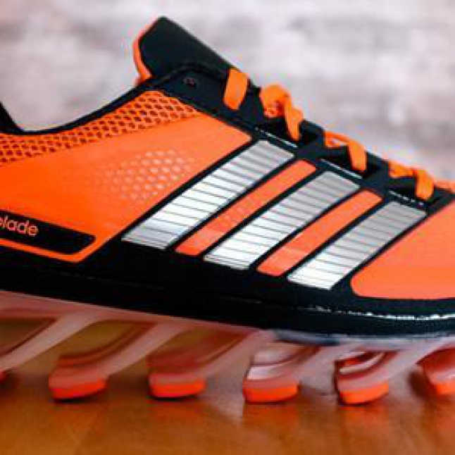 Adidas Springblade - Inovasi Unik Adidas Terhadap Sepatu Lari