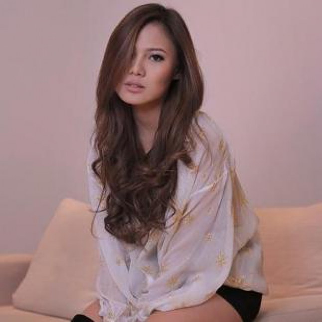 Tutur Sensual Vinna Gracia