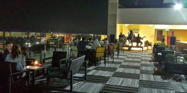 Menikmati Malang Dari Sky Garden