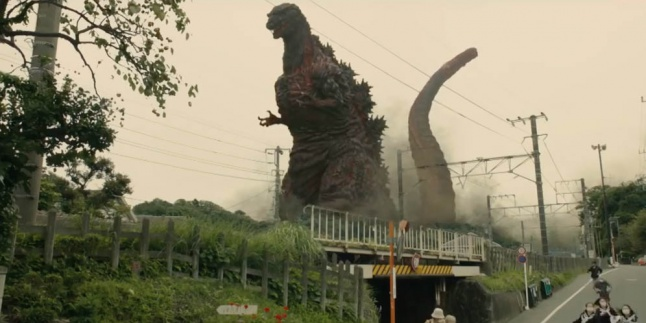 Menyimak Trailer Godzilla Resurgence