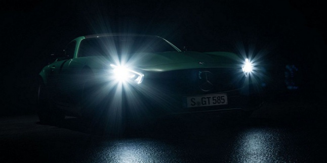 Mercedes Mulai Pamerkan AMG GT R