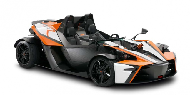 Mobil Super KTM Tampil Lebih Keren