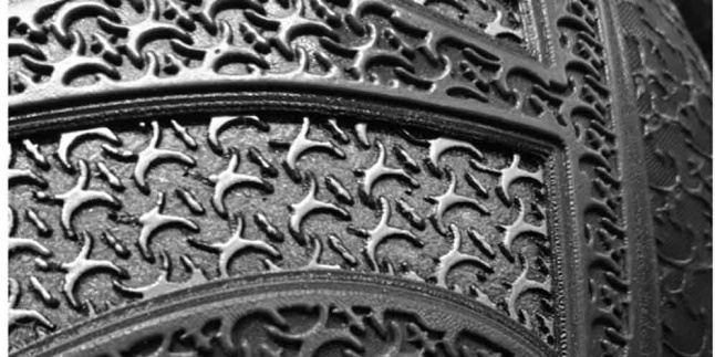 Superman Punya Kostum Warna Hitam?