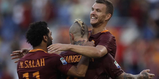 Roma Pesta Gol, Juve Menang Tipis