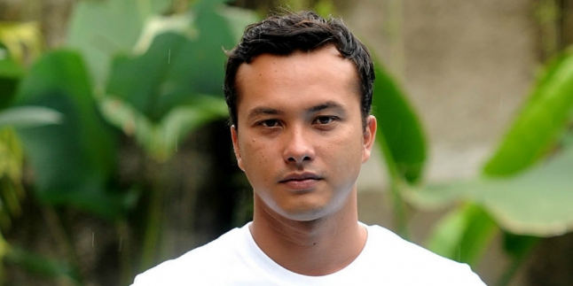 Nicholas Saputra Diam-Diam Punya Hubungan Khusus