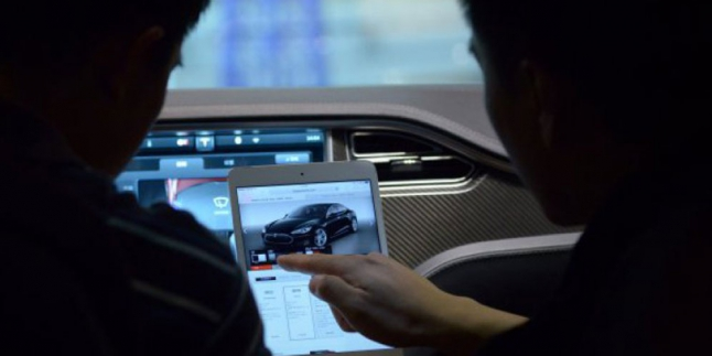 Nomor Telepon Yang Wajib Loe Simpan Buat Urusan Mobil Nih Bro...