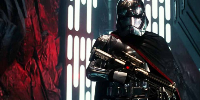 Puas Nonton 'Star Wars: The Force Awakens'? Ini Kekurangannya!