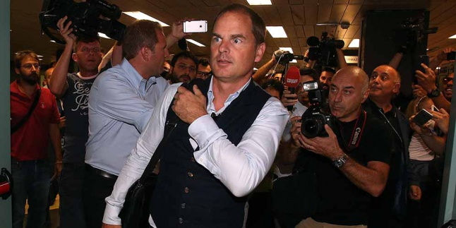 Roberto Mancini Out, De Boer In