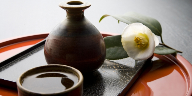 Sanjiken, Sajikan Sake Khas Negeri Sakura