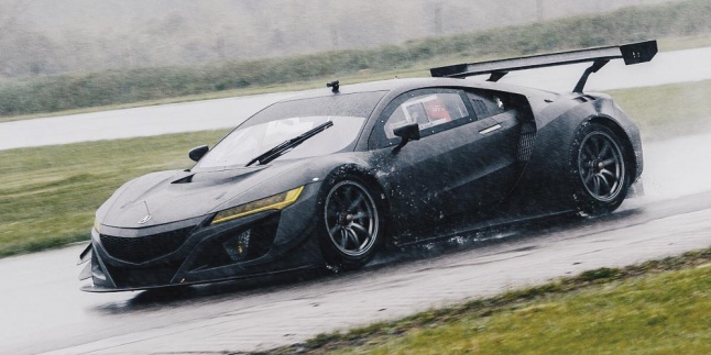 Si Keren Mobil Balap Acura NSX GT3 Mulai Diuji