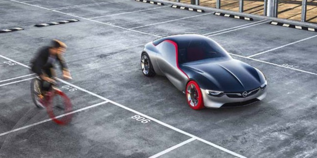Tampilan Super Keren Mobil Konsep Opel GT