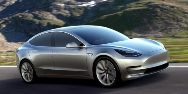Tesla Model 3 Laris Manis