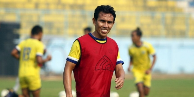 Jadi Asisten Milla, Bima Sakti Beli Kamus Bahasa Spanyol