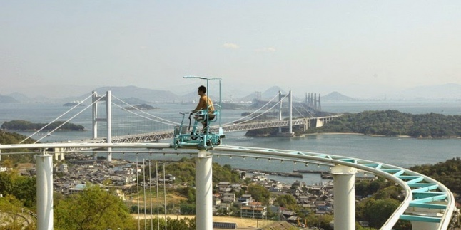 Digowes Bro! Rollercoaster Sehat Anti Mainstream di Jepang