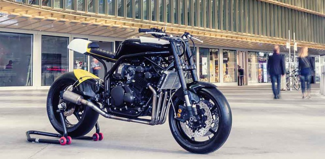 Yamaha FZS600 Jadi Motor Suka-suka