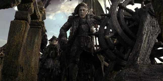 Penampakan Jelas Captain Salazar di 