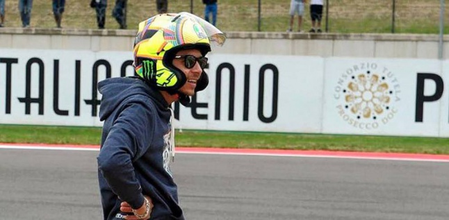 Valentino Rossi 'Murtad' Dari AGV