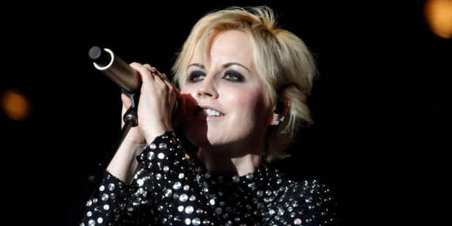 Vokalis The Cranberries Bentuk Supergrup Bareng Personel The Smiths