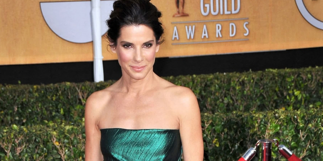 Wih, Warner Bros Kena Tuntut Pembuat Novel Gravity