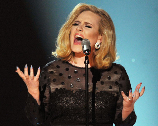 Akhirnya Kejayaan Adele Berakhir Juga thumbnail