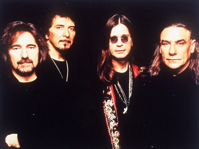Album Baru Black Sabbath Bisa Didengar Gratis di iTunes thumbnail