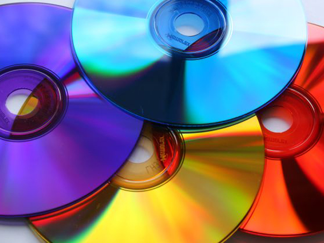 Anticipate, CD Berkapasitas 300 Gigabyte!