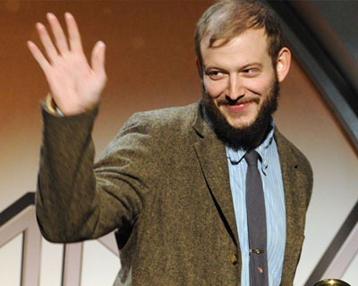 Bon Iver kalahkan Nicki Minaj di 'Best New Artist'