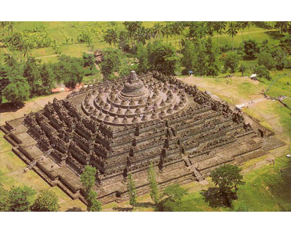 Borobudur resmi diakui Candi Buddha terbesar di dunia  thumbnail