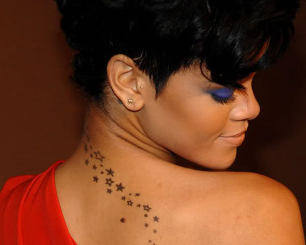 Dirugiin jutaan dollar, Rihanna tuntut mantan akuntan