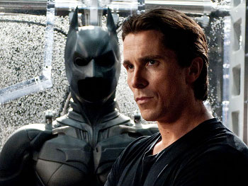 Gak Main Di 'Justice League', Christian Bale Penasaran Batman Yang Baru