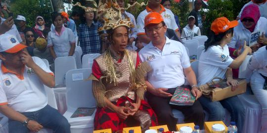 Ini Baju Keren Jokowi Saat Acara Jakarnaval