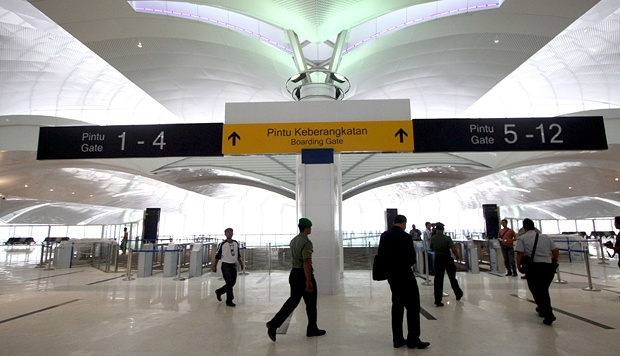 Jadi Yang Kedua Terbesar Di Tanah Air, Bandara Kualanamu Resmi Dibuka thumbnail