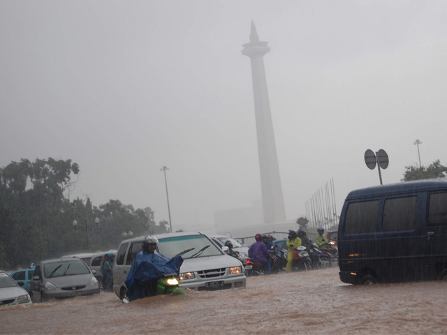 Jakarta, Siap-siap Non-Stop Hujan! thumbnail