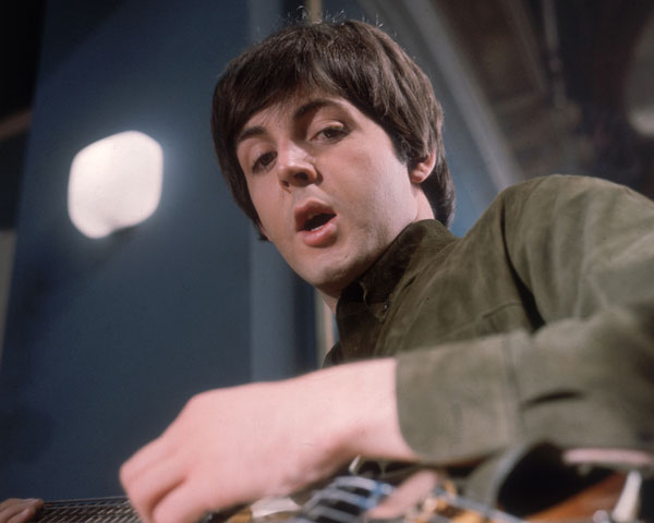 Paul McCartney gandeng Eric Clapton Rilis 'My Valentine'