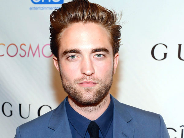 Robert Pattinson jadi Perwira AD Inggris