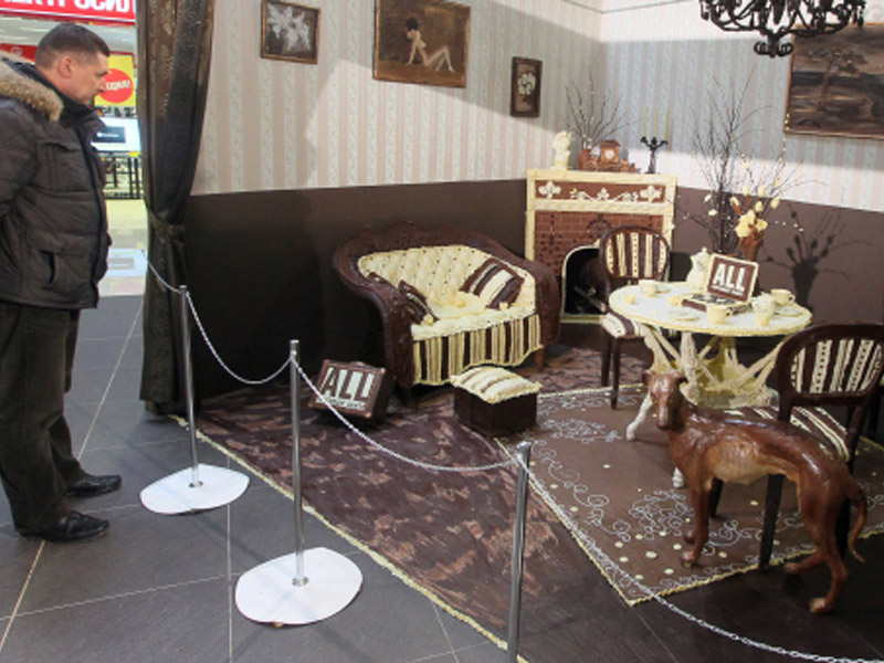 Wow Ruangan Dari Coklat!