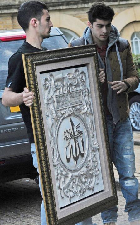 Zayn Malik Juga Puasa Lho!